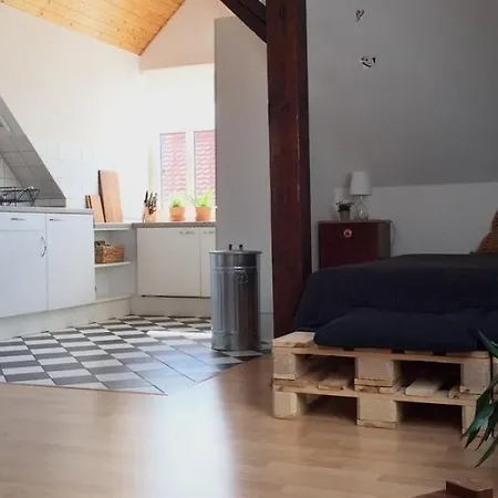 Komfort & Stil Ueber Weimars Daechern Apartment