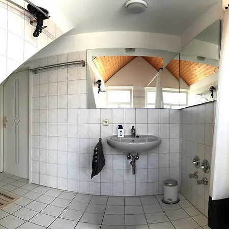 Komfort & Stil Ueber Weimars Daechern Apartment